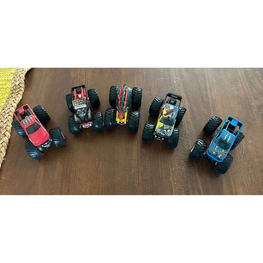 Hot Wheels collection five